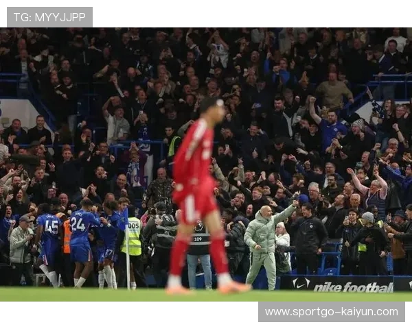 从绝杀到连败：罗马客场不敌卡利亚里遭遇两连败